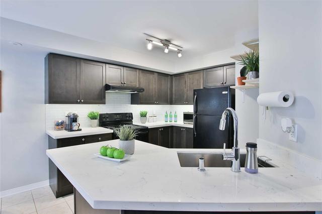 170 Louisbourg Way, Townhouse with 2 bedrooms, 3 bathrooms and 2 parking in Markham ON | Image 9