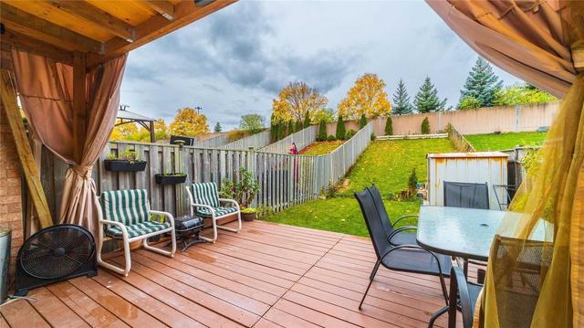 141 Checkerberry Cres, House attached with 3 bedrooms, 3 bathrooms and 4 parking in Brampton ON | Image 31