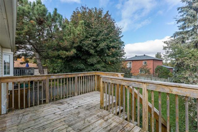 145 Hickling Tr, House detached with 2 bedrooms, 2 bathrooms and 3 parking in Barrie ON | Image 9