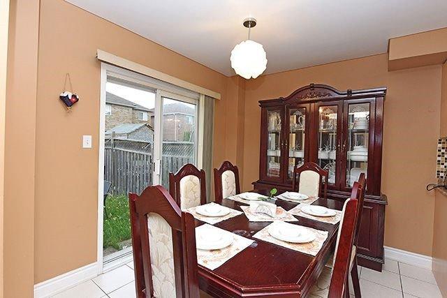 61 Luella Cres, House semidetached with 4 bedrooms, 3 bathrooms and 2 parking in Brampton ON | Image 6