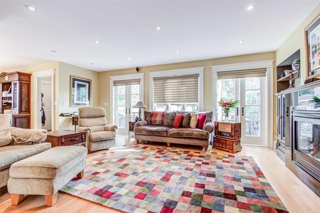 43 Ridge Hill Dr, House detached with 4 bedrooms, 4 bathrooms and 6.5 parking in Toronto ON | Image 9