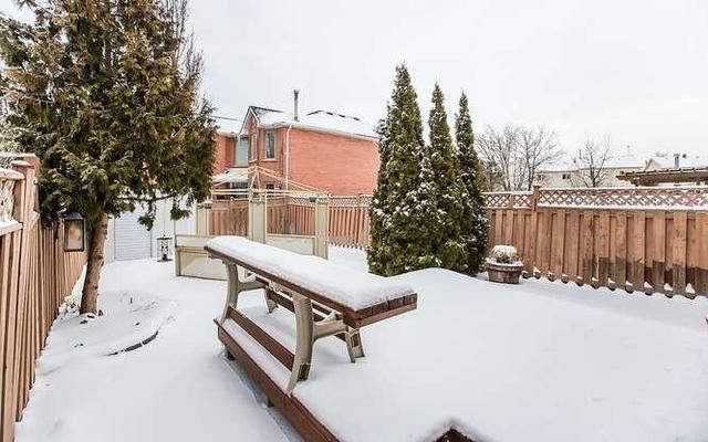 93 Cutters Cres, House attached with 3 bedrooms, 3 bathrooms and 2 parking in Brampton ON | Image 19