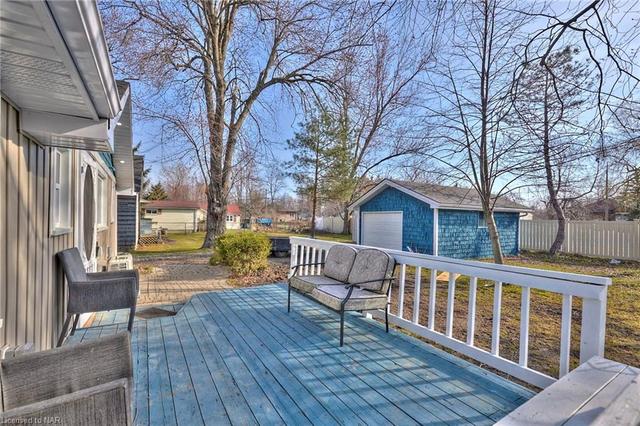 88 Maple Leaf Avenue N, House detached with 2 bedrooms, 1 bathrooms and null parking in Fort Erie ON | Image 22