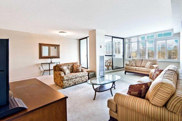 305 - 1201 Steeles Ave W, Condo with 2 bedrooms, 2 bathrooms and 1 parking in Toronto ON | Image 9
