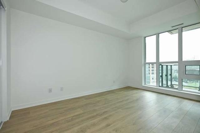 602 - 69 Lynn Williams St, Condo with 1 bedrooms, 1 bathrooms and 1 parking in Toronto ON | Image 3