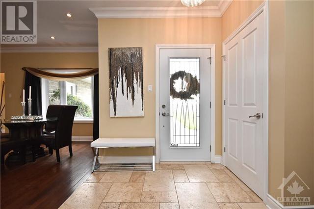 1597 Ste Marie Street, House detached with 4 bedrooms, 3 bathrooms and 10 parking in Russell ON | Image 3