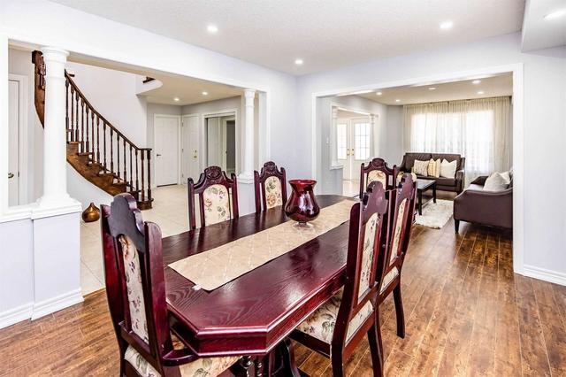 14 Yuile Crt, House detached with 5 bedrooms, 5 bathrooms and 8 parking in Brampton ON | Image 38
