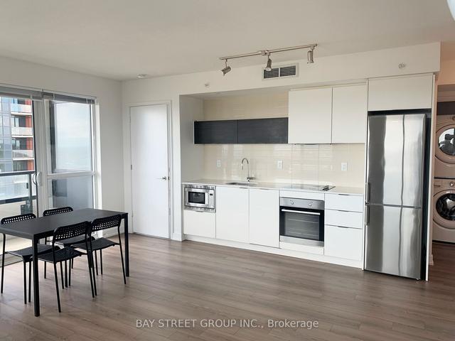 1609 - 20 Thomas Riley Rd, Condo with 2 bedrooms, 2 bathrooms and 1 parking in Toronto ON | Image 3
