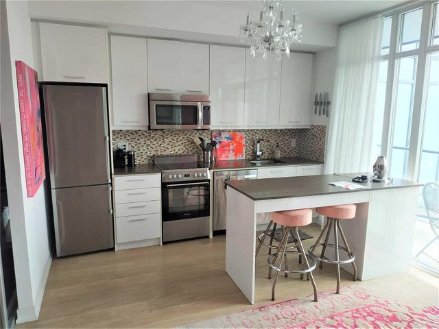 1014 - 105 George St, Condo with 1 bedrooms, 1 bathrooms and null parking in Toronto ON | Image 3