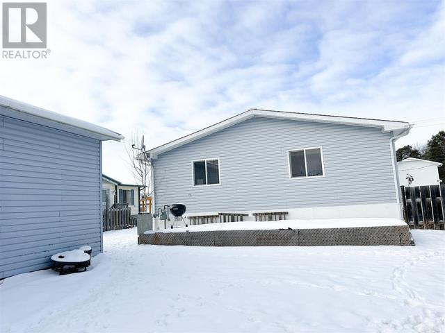 26 Pine Rd, House detached with 3 bedrooms, 2 bathrooms and null parking in Red Lake ON | Image 3