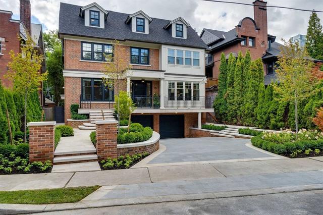 75 South Dr, House detached with 6 bedrooms, 6 bathrooms and 6 parking in Toronto ON | Image 1