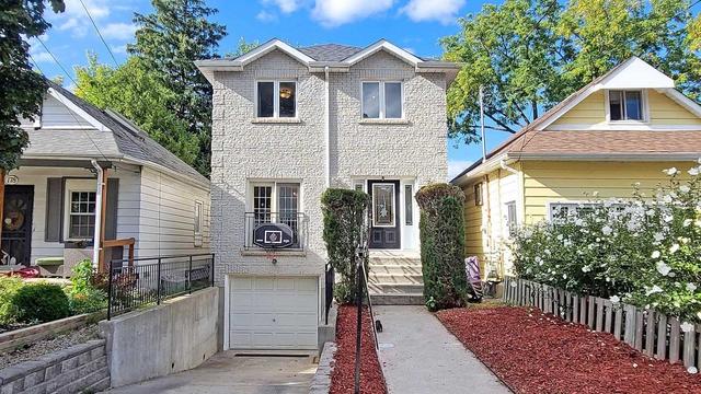 180 Holborne Ave, House detached with 3 bedrooms, 4 bathrooms and 3 parking in Toronto ON | Image 1