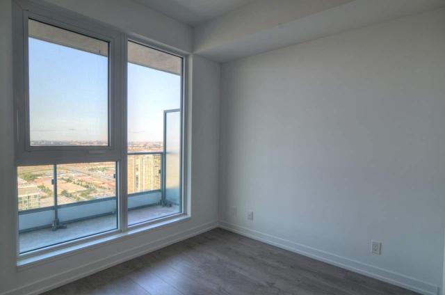 5805 - 950 Portage Pkwy, Condo with 2 bedrooms, 3 bathrooms and 0 parking in Vaughan ON | Image 10
