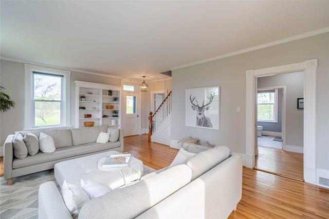 1786 Matchett Line, House detached with 4 bedrooms, 2 bathrooms and 21 parking in Otonabee South Monaghan ON | Image 6