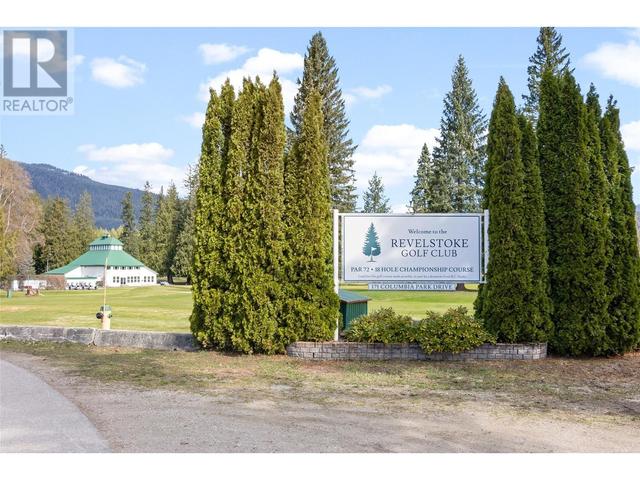 3 - 151 Columbia Park Drive, House attached with 3 bedrooms, 1 bathrooms and 2 parking in Revelstoke BC | Image 22