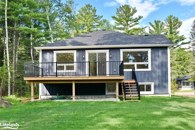 27 49th Street S, House detached with 4 bedrooms, 3 bathrooms and 5 parking in Wasaga Beach ON | Image 41