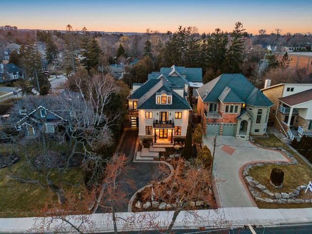 3223 Lakeshore Rd, House detached with 5 bedrooms, 6 bathrooms and 6 parking in Burlington ON | Image 23