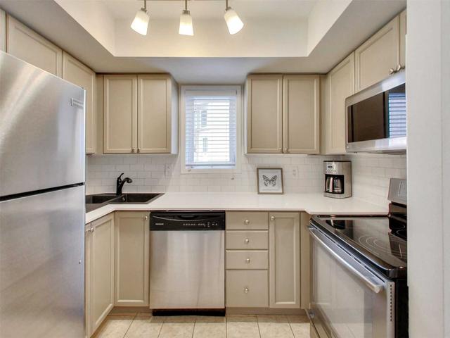 125 - 20 Merchant Lane, Townhouse with 2 bedrooms, 2 bathrooms and 1 parking in Toronto ON | Image 10