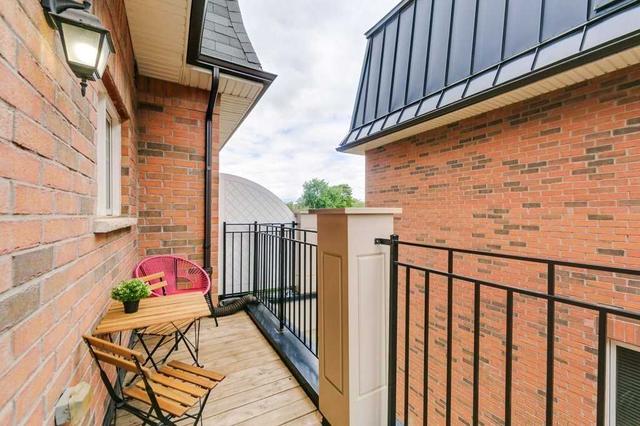 4302 - 2420 Baronwood Dr, Townhouse with 2 bedrooms, 3 bathrooms and 1 parking in Oakville ON | Image 3