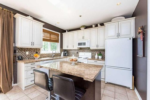 622 Marley Cres, House detached with 4 bedrooms, 3 bathrooms and 2 parking in Milton ON | Image 9