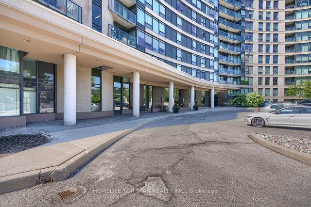 803 - 18 Valley Woods Rd, Condo with 2 bedrooms, 2 bathrooms and 1 parking in Toronto ON | Image 29