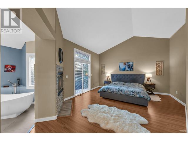 129 Aspenwood Drive, House detached with 5 bedrooms, 4 bathrooms and 4 parking in Port Moody BC | Image 19