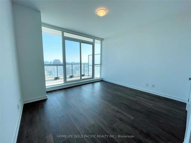 1802 - 609 Avenue Rd, Condo with 2 bedrooms, 3 bathrooms and 2 parking in Toronto ON | Image 7