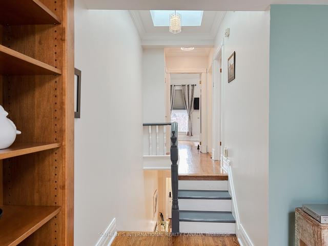 128 Spruce St, House attached with 2 bedrooms, 2 bathrooms and 2 parking in Toronto ON | Image 10
