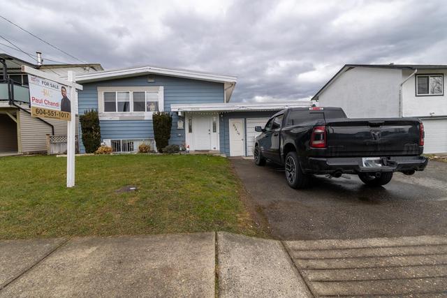 45439 Wellington Avenue, House detached with 5 bedrooms, 3 bathrooms and null parking in Chilliwack BC | Image 4