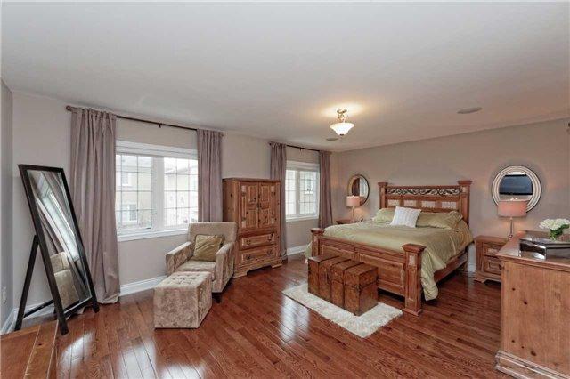 236 Vanda Dr, House detached with 5 bedrooms, 4 bathrooms and 3 parking in Vaughan ON | Image 13