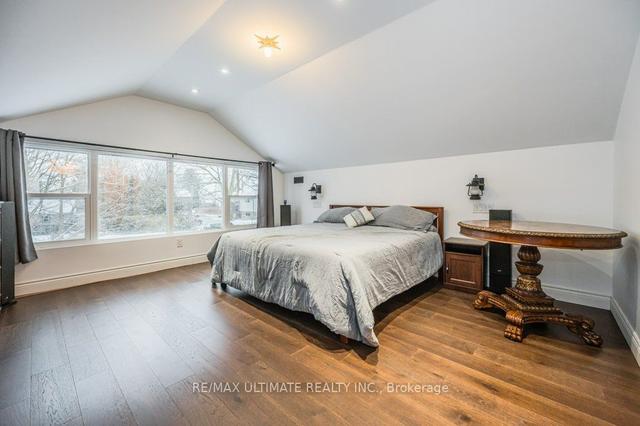 720 Main St. St E, House detached with 2 bedrooms, 3 bathrooms and 3 parking in North Perth ON | Image 11