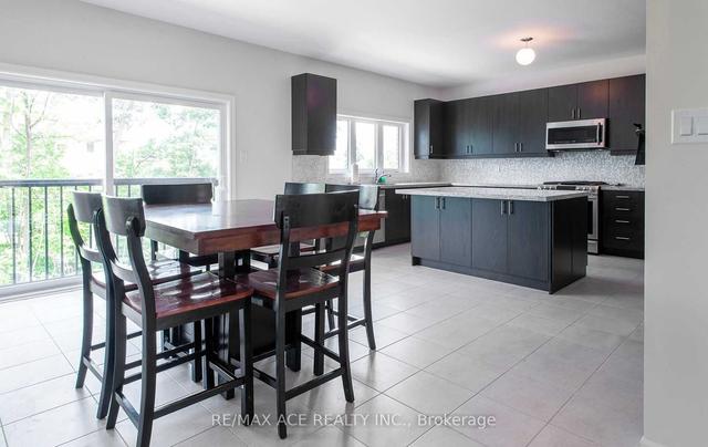 1703 Emberton Way, House detached with 4 bedrooms, 4 bathrooms and 6 parking in Innisfil ON | Image 15