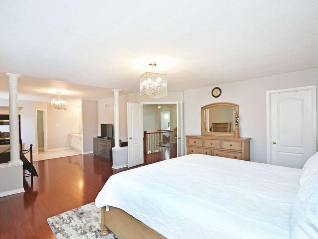 9 Heartleaf Cres, House detached with 4 bedrooms, 5 bathrooms and 6 parking in Brampton ON | Image 19