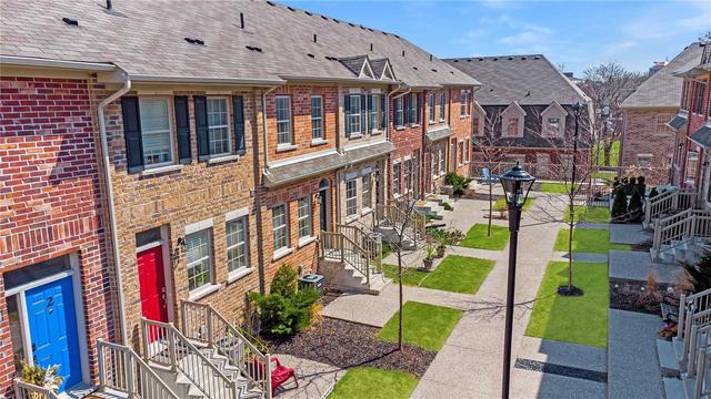 8 Hyde Park Mews, Condo with 2 bedrooms, 3 bathrooms and 1 parking in Kitchener ON | Image 26