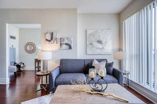 417 - 39 Upper Duke Cres, Condo with 2 bedrooms, 2 bathrooms and 1 parking in Markham ON | Image 2