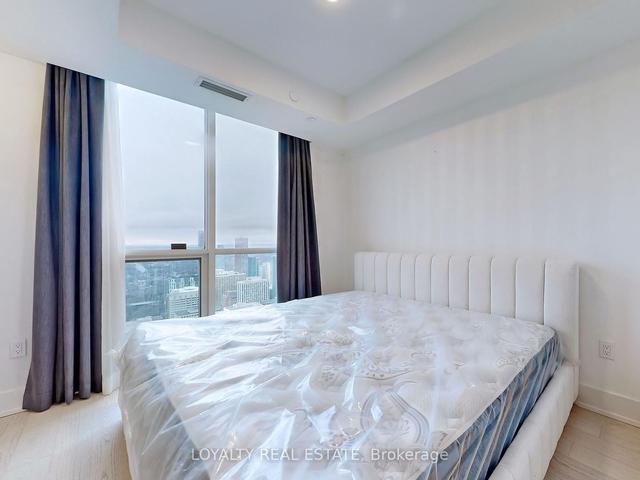 4909 - 1 Yorkville Ave, Condo with 2 bedrooms, 2 bathrooms and 1 parking in Toronto ON | Image 10