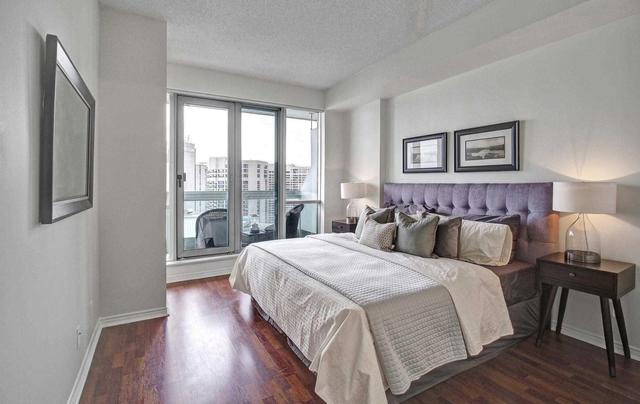 3313 - 10 Yonge St, Condo with 1 bedrooms, 2 bathrooms and 1 parking in Toronto ON | Image 11