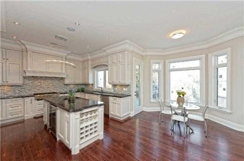 172 Newton Dr, House detached with 4 bedrooms, 7 bathrooms and 4 parking in Toronto ON | Image 11