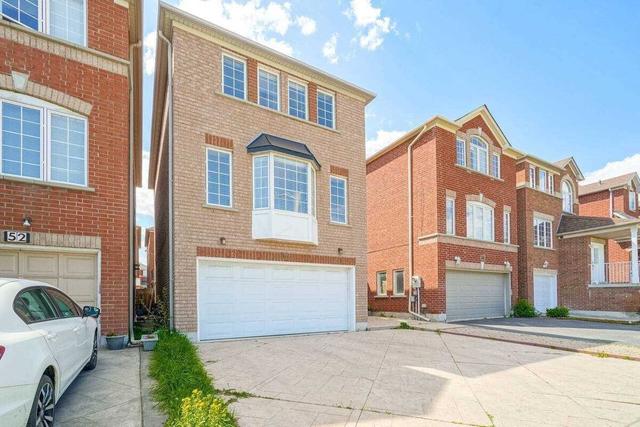 54 Platinum Dr, House detached with 4 bedrooms, 3 bathrooms and 5 parking in Toronto ON | Image 1