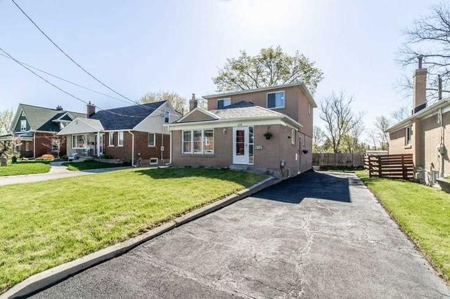 276 Sydney St, House detached with 3 bedrooms, 2 bathrooms and 4 parking in Milton ON | Image 1