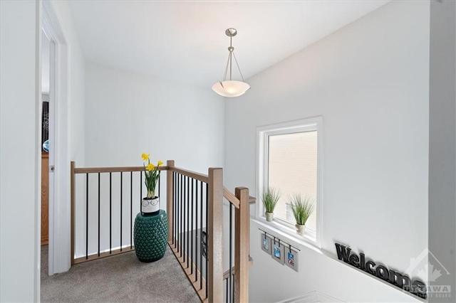 107 Crevasse Road, Townhouse with 3 bedrooms, 3 bathrooms and 3 parking in Ottawa ON | Image 12