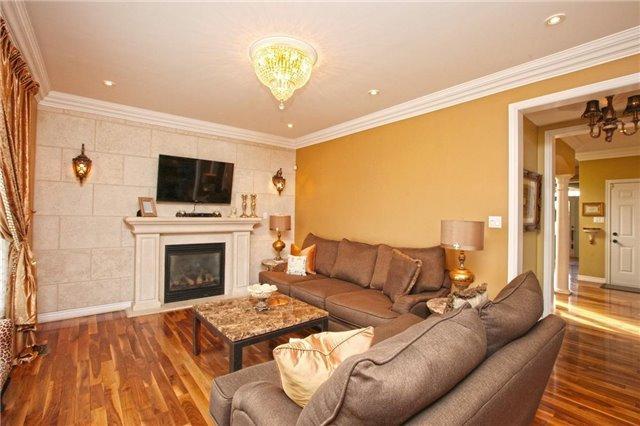36 Noranda Cres, House detached with 4 bedrooms, 4 bathrooms and 6 parking in Brampton ON | Image 14