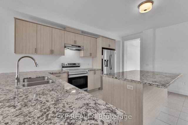 4021 Sixth Line, House attached with 3 bedrooms, 3 bathrooms and 2 parking in Oakville ON | Image 6