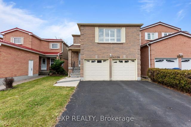 4334 Waterford Cres, House detached with 3 bedrooms, 4 bathrooms and 4 parking in Mississauga ON | Image 1