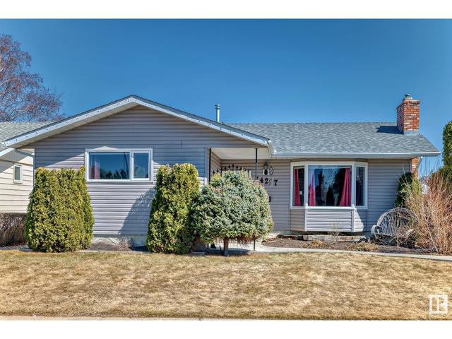 14227 116 St Nw, House detached with 4 bedrooms, 2 bathrooms and null parking in Edmonton AB | Image 2