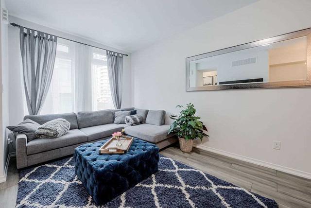 139 - 27 Applewood Lane, Townhouse with 2 bedrooms, 3 bathrooms and 1 parking in Toronto ON | Image 25
