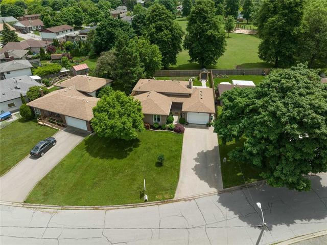48 Ted St, House detached with 3 bedrooms, 2 bathrooms and 5 parking in St. Catharines ON | Image 12