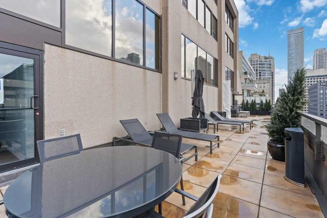 1802 - 175 Cumberland St, Condo with 2 bedrooms, 2 bathrooms and 1 parking in Toronto ON | Image 19