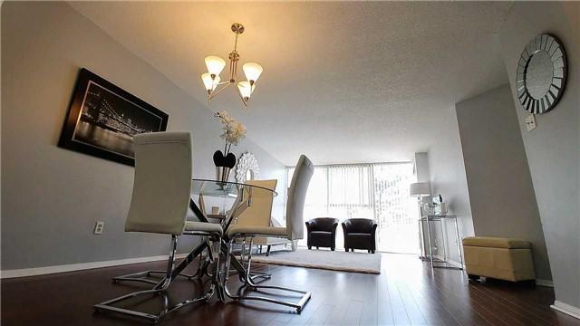 0103 - 4205 Shipp Dr, Condo with 2 bedrooms, 2 bathrooms and 1 parking in Mississauga ON | Image 2