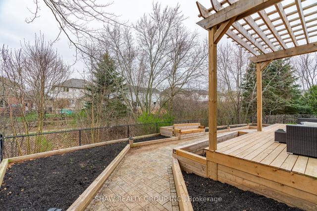 24 Gaw Cres, House detached with 3 bedrooms, 3 bathrooms and 6 parking in Guelph ON | Image 28